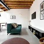 Sg9 Apartment *
