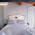 Sg9 Apartment *